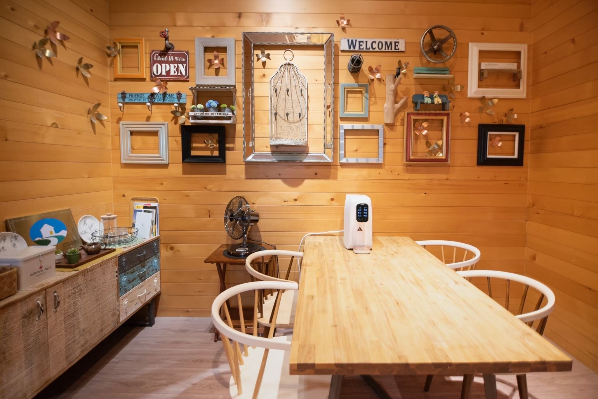 gallery