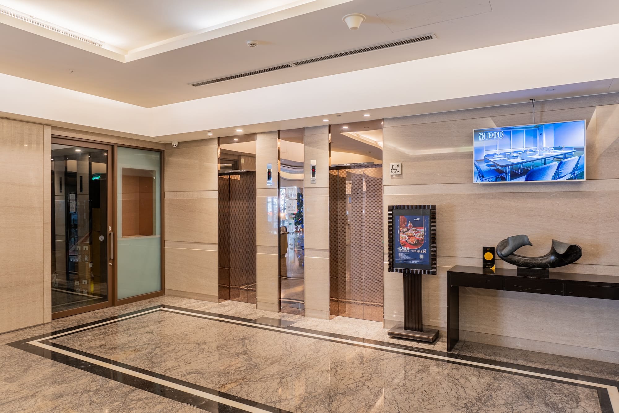 gallery
