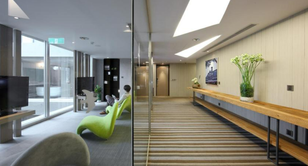 gallery