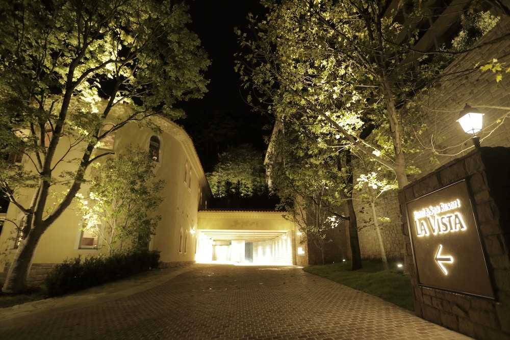 hotel