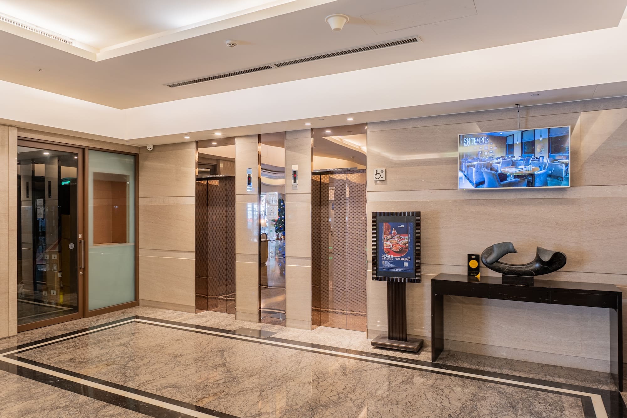 gallery